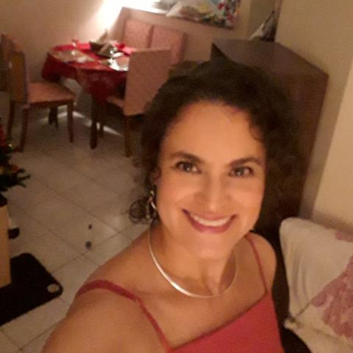 Luiza Calderão